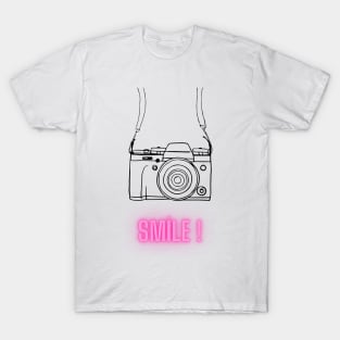 Smile ! T-Shirt